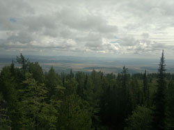 Вид с вершины горы Кортуз.
